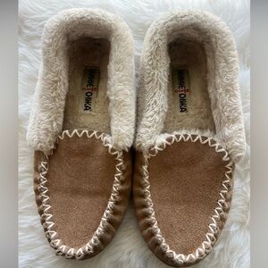 Minnetonka Moccasins Women’s Size 10